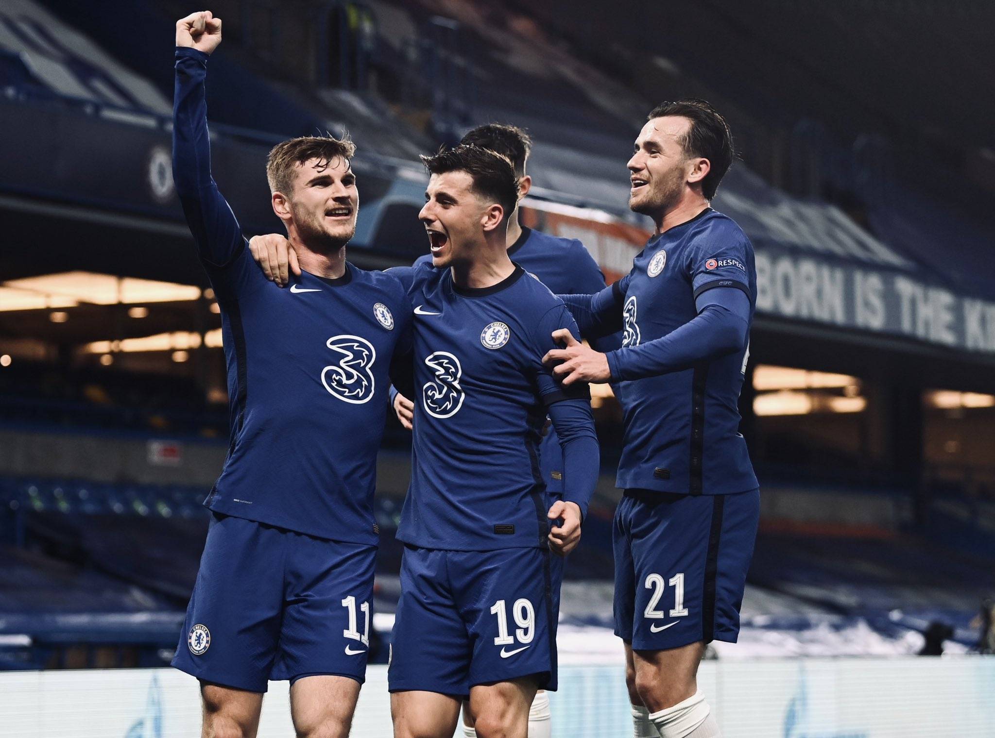 欧冠赛程吃紧,菲尼克斯太阳赛前外线爆发,底气十足,医务组通报恢复的简单介绍 欧冠赛程吃紧,菲尼克斯太阳赛前外线爆发,底气十足,医务组通报恢复的简单介绍