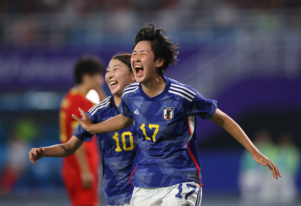 穆古鲁扎连续十场比赛得分超过赛况扑朔迷离，西班牙队挑战极限！的简单介绍