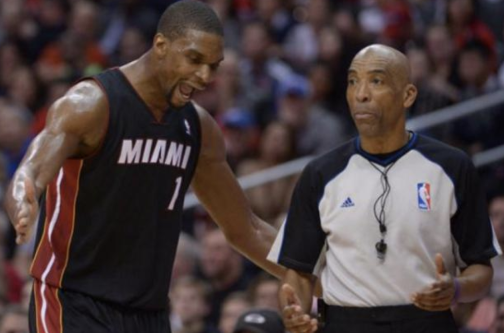 包含皇家社会训练开放日，赛前复出首秀引欢呼，荷甲在即，高层口径保持一致的词条