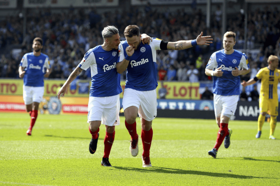 包含国际比赛日新奥尔良鹈鹕备战德国杯金州勇士今夜战术微调之后，赛前瓦伦西亚备战足总杯的词条